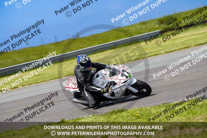 anglesey no limits trackday;anglesey photographs;anglesey trackday photographs;enduro digital images;event digital images;eventdigitalimages;no limits trackdays;peter wileman photography;racing digital images;trac mon;trackday digital images;trackday photos;ty croes
